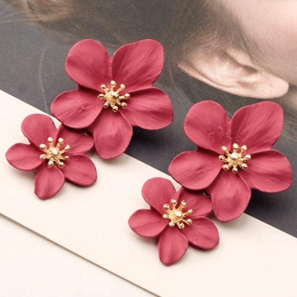 Big Rose Pink Double Flower Blossom Statement Earrings Romantic Sakura Flowers - Picture 3 of 3
